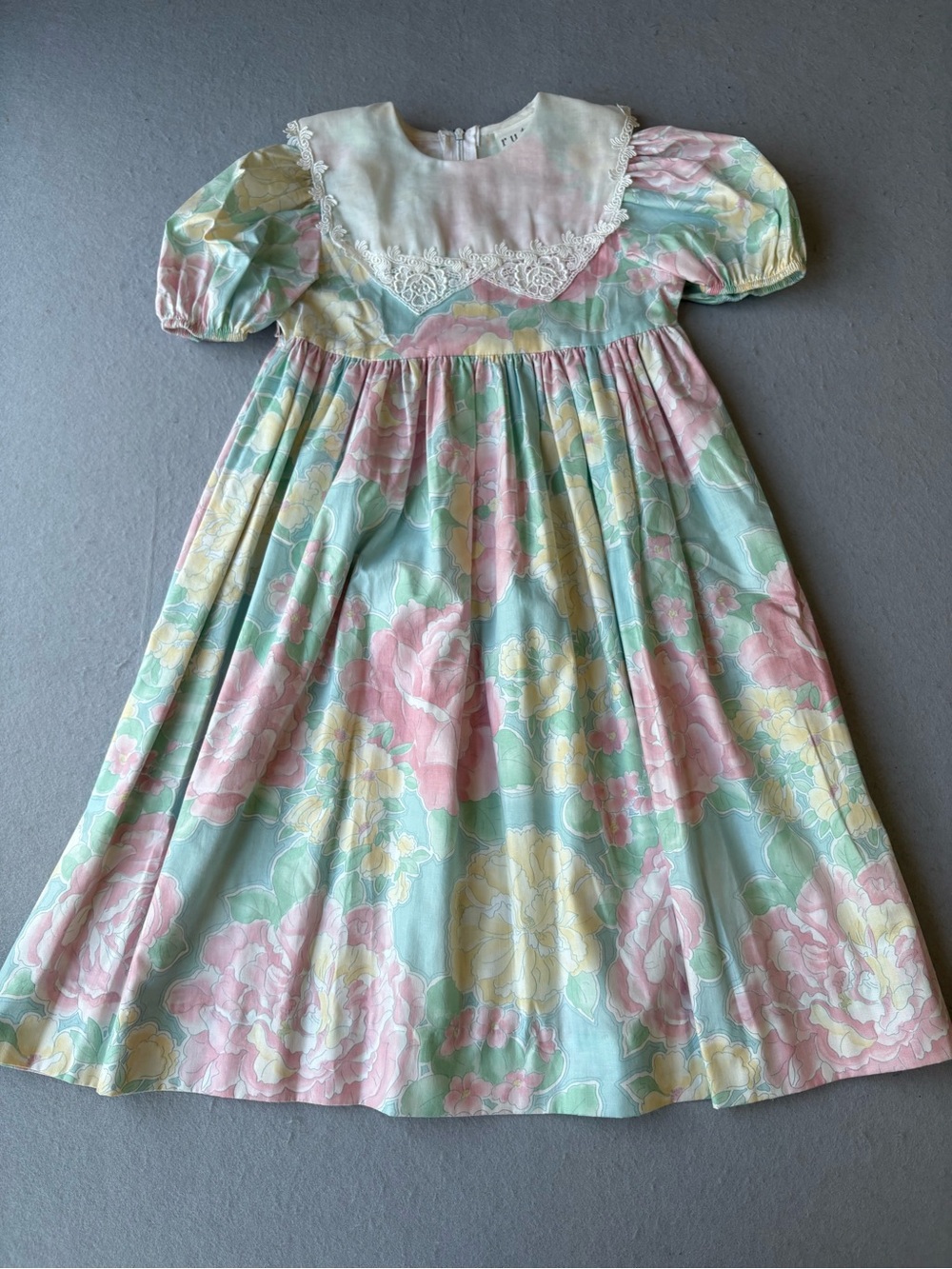 Vintage Ruth of Carolina Pastel Floral Puff-Sleeve Kids Dress with Lace Collar 5